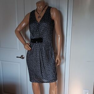 Douglas Hannant Black and Gray Sleeveless V-Neck Cocktail Sheath Dress, Sz. 12